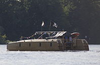 Motorboot-Katamaran-20140706-155.jpg