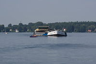 Binnenschiff-20120727-203.jpg