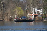 Berlin-Faehre-Hol-Ueber-II-20120324-29.jpg