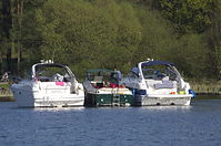 Motorboote-ankern20120428185.jpg