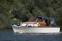 Motorboot-Kajuetboot-20110508-33.jpg