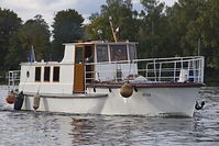 Motoryacht-Otter-20130928-236aa.jpg