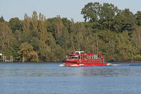 Feuerwehr-Loeschboot-20111015-125.jpg