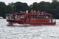 Feuerwehr-Loeschboot-20120825-100.jpg