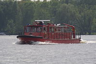 Feuerwehr-Loeschboot-20130516-102.jpg