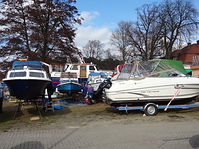 Berlin-Tegeler-See-Bootsstaende-Lahe-20130414-013.jpg