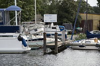 Berlin-Tegeler-See-Bootshaus-Saatwinkel-20110831-015.jpg