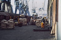 Schiffe-Hamburger-Hafen-1984-018.jpg
