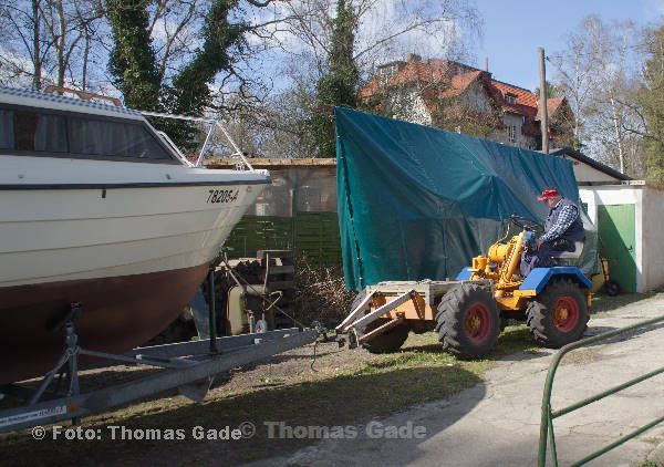 Zugmaschine und Trailer